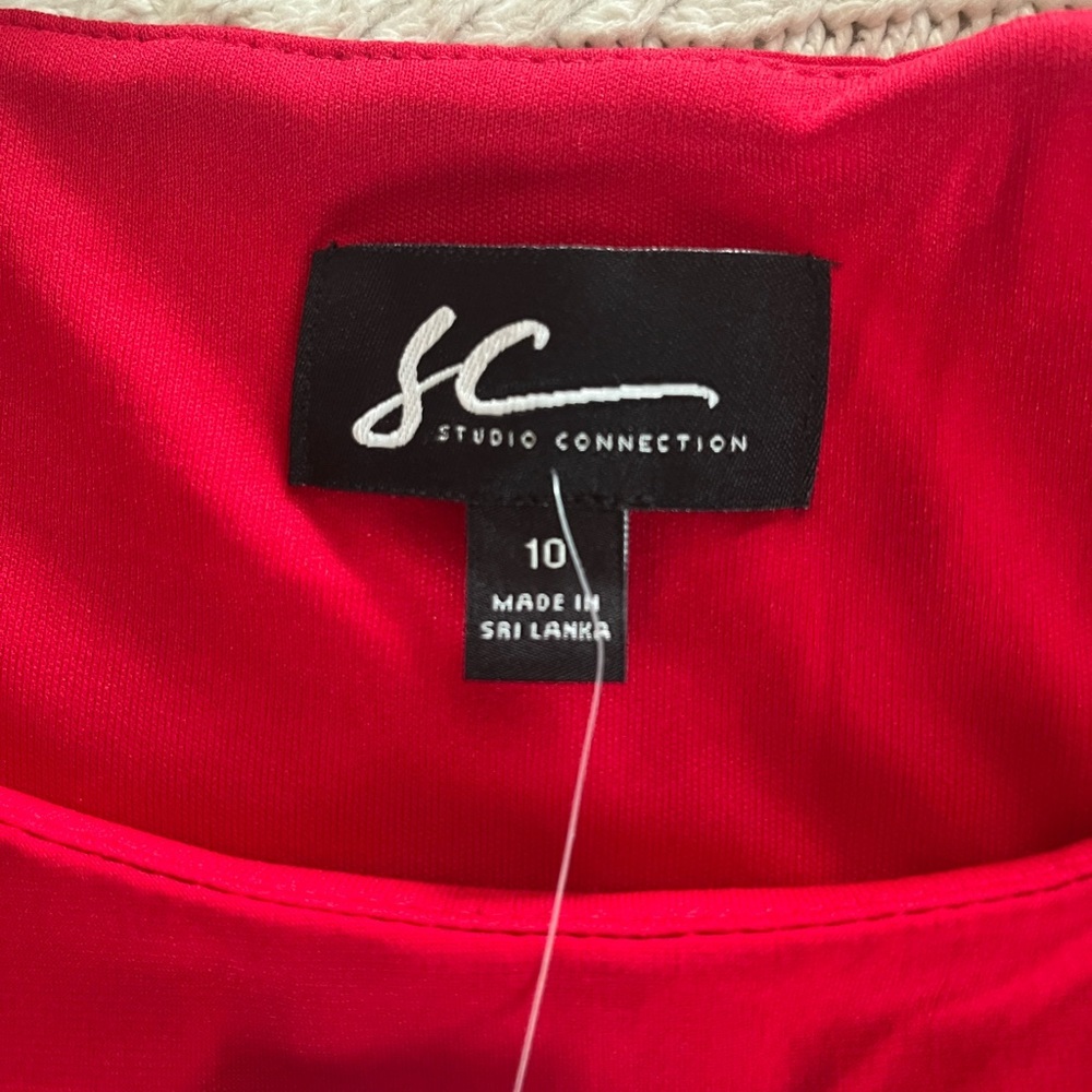 Studio Connection Elegant Red Twist-Detail Women’s Ruffle Sleeve Dress Size 10 - Picture 2 of 16